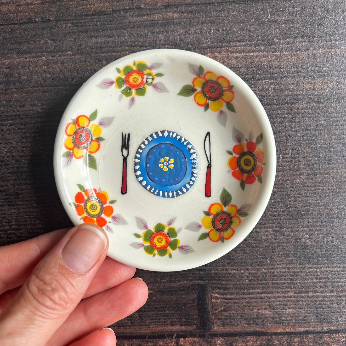 Illustrated vintage small bowl
